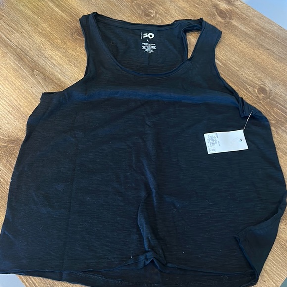Nwt!! Women’s Muscle Tank!! - Picture 1 of 5